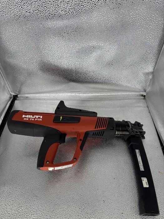 Пороховий монтажний пістолет Hilti DX 76 PTR