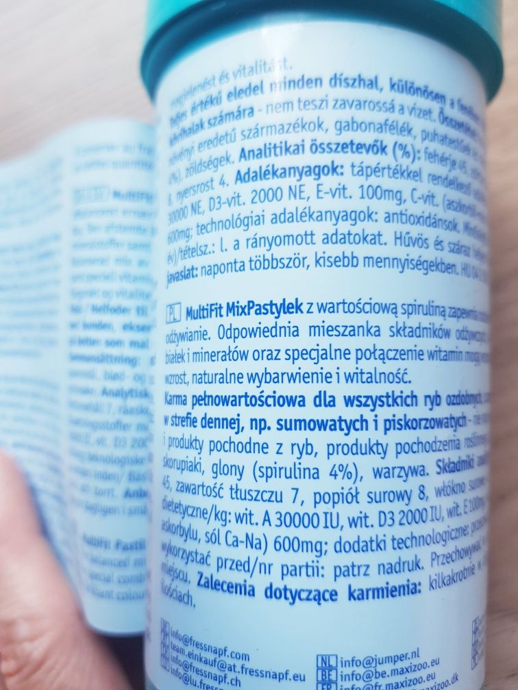 Karma dla wszystkich ryb ozdobnych Multi Fit  110g / 250ml