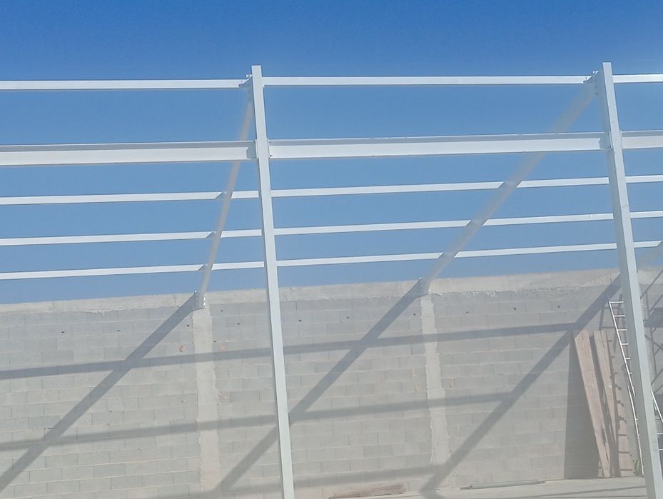 Serralharia, capeamentos,cobertura arufaria pinturas