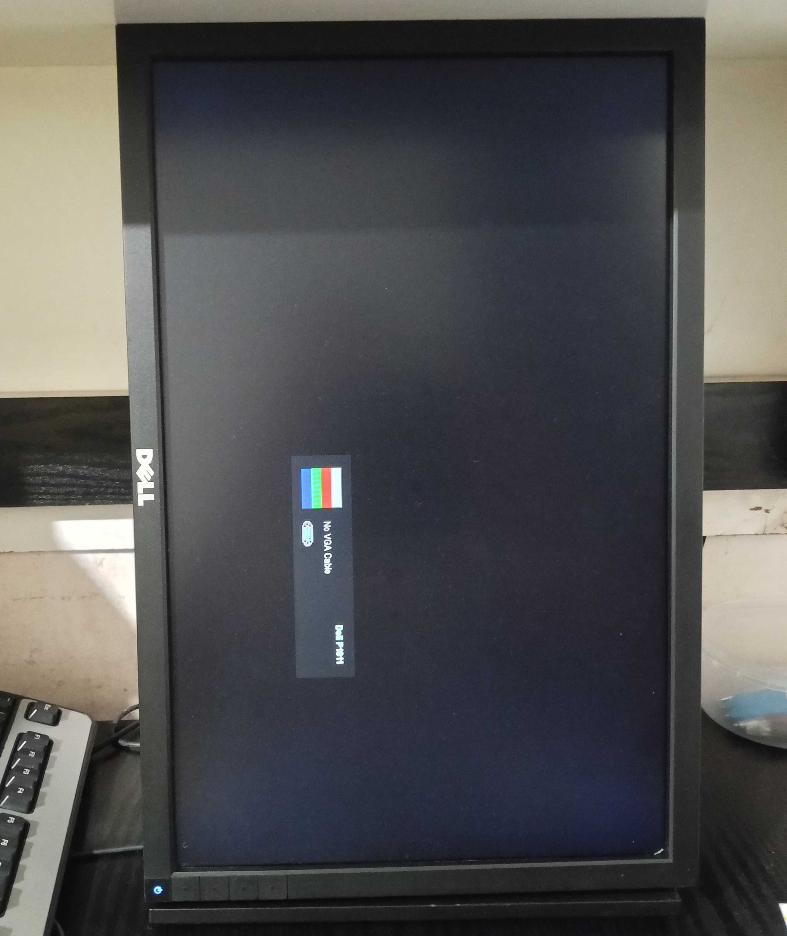 Monitor regulowany Dell