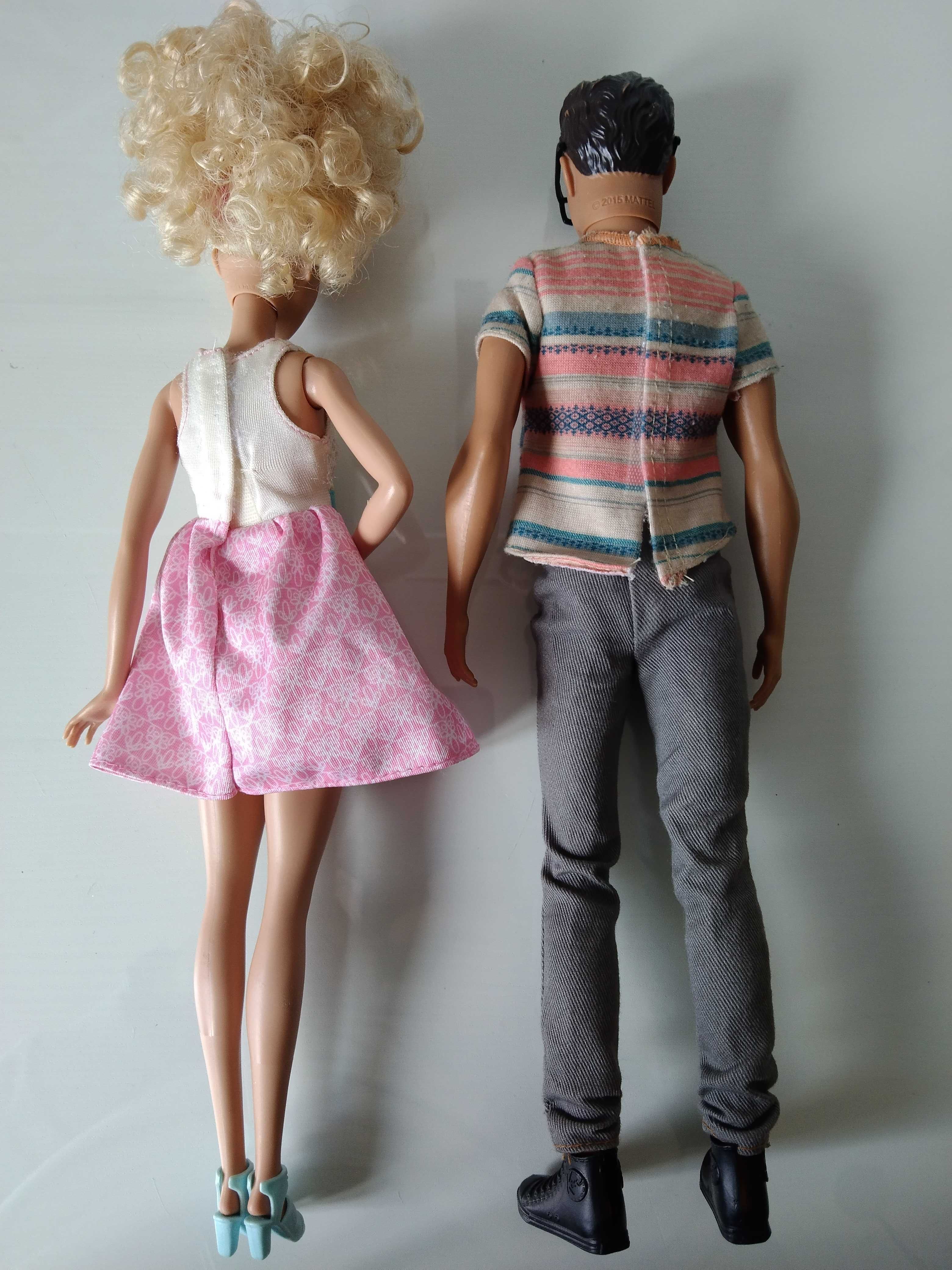 Lalka Barbie i Ken z akcesoriami.
