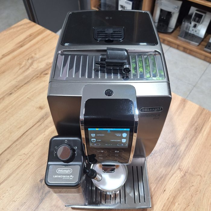 Кавомашина Delonghi Dinamica plus