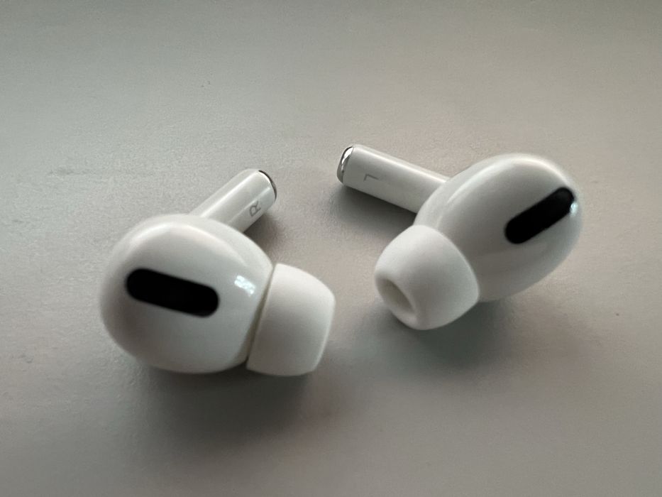 Apple Słuchawki AirPods Pro 1 ANC MagSafe komplet oryginalne sprawne