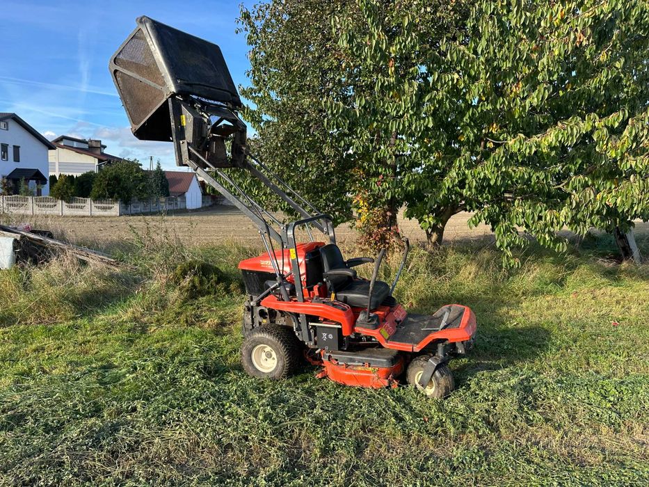 Kosiarka Kubota GZD 15 II HD diesel wysoki wysyp zero turn traktorek