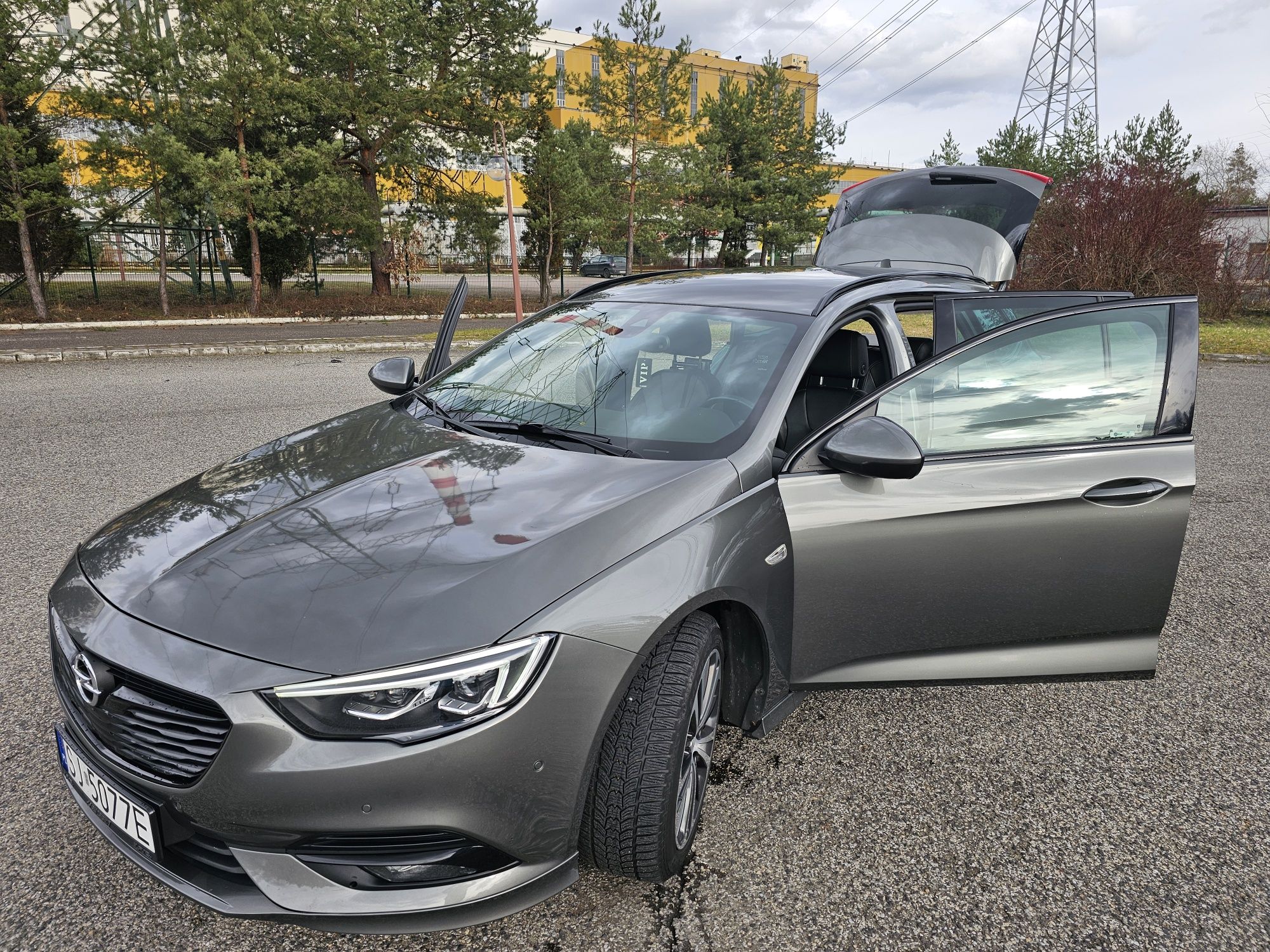 Opel Insignia 2.0 4x4 210km