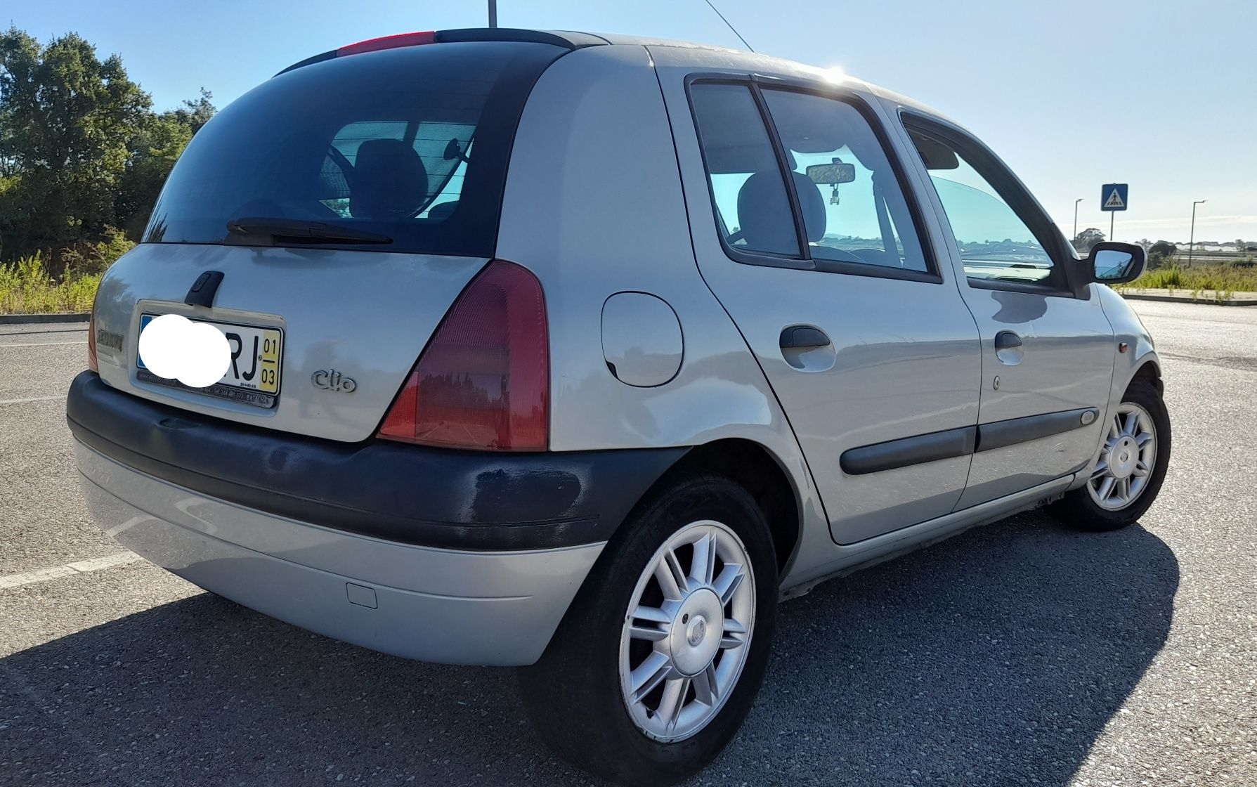 Renault Clio 1.6 16v 110cv initiale paris