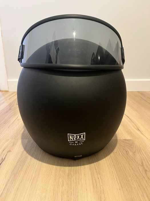Capacete NEXX preto mate