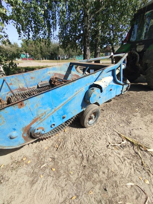 КТН  Тракторна Картоплекопачка