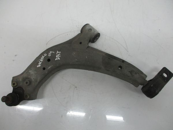 Braço de suspensão frente esquerdo CITROËN Xsara Picasso (N68)
