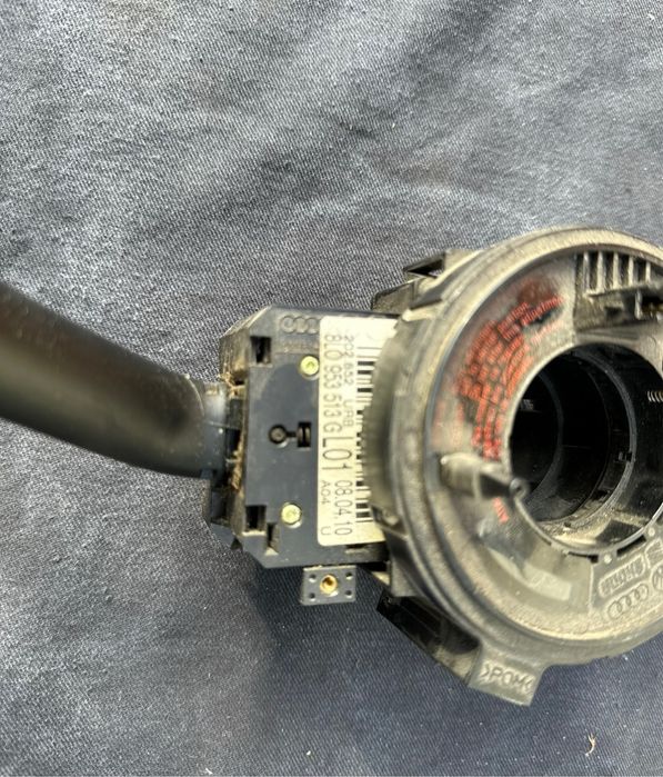 Переключатель подрулевой VW Passat B5/B5+ (седан, с MFA)