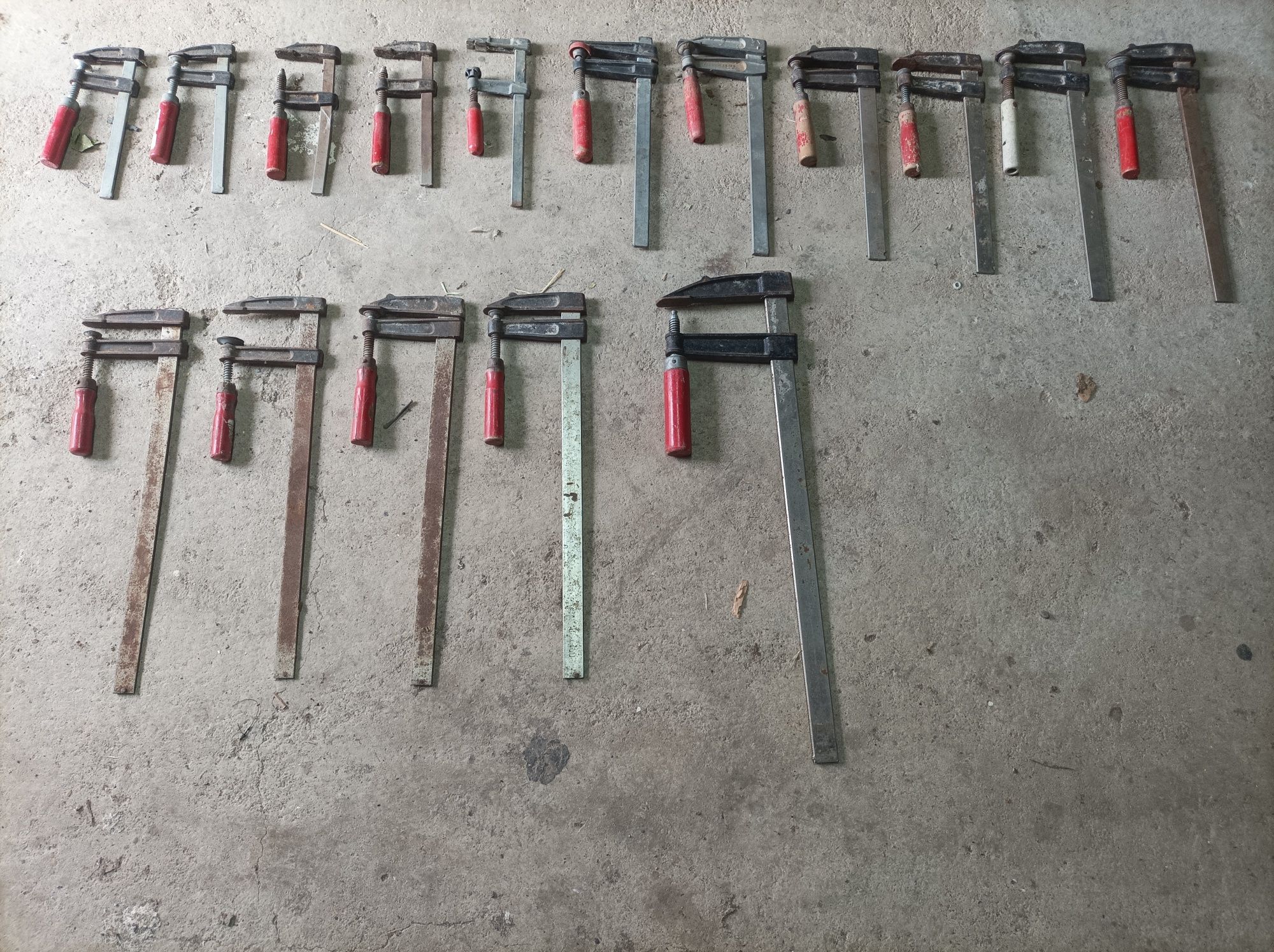 Grampos de Carpintaria