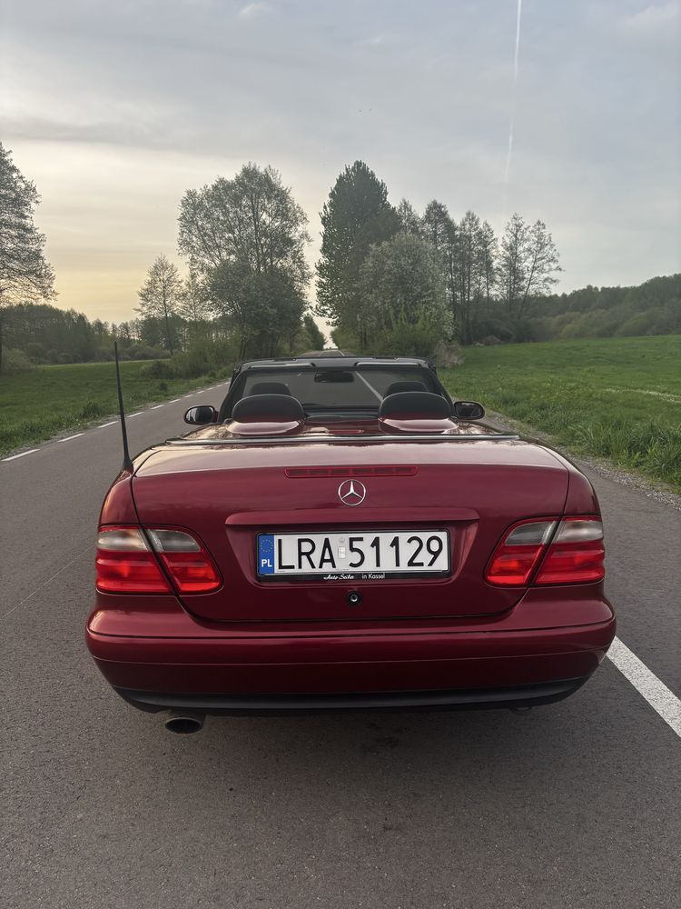 Mercedes W208 cabrio sport