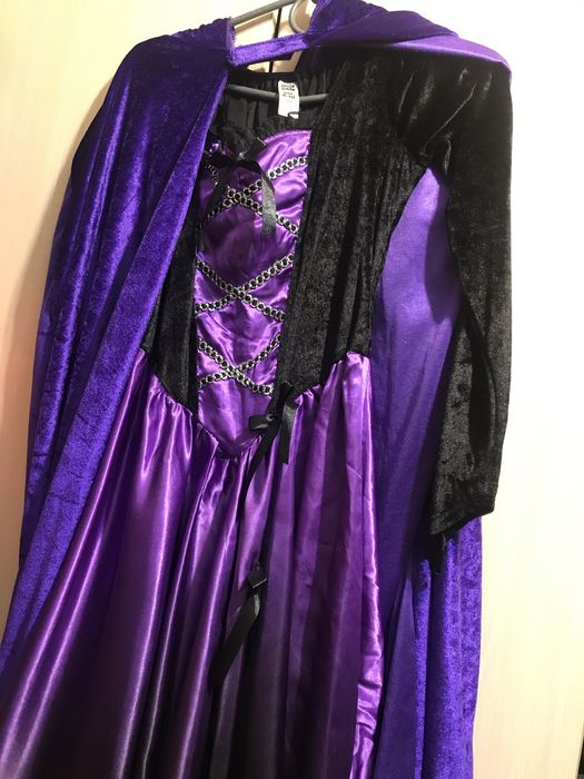 Продаётся платье ведьмы,