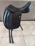Siodło ujeżdżeniowe Equipe Olympia 18"
