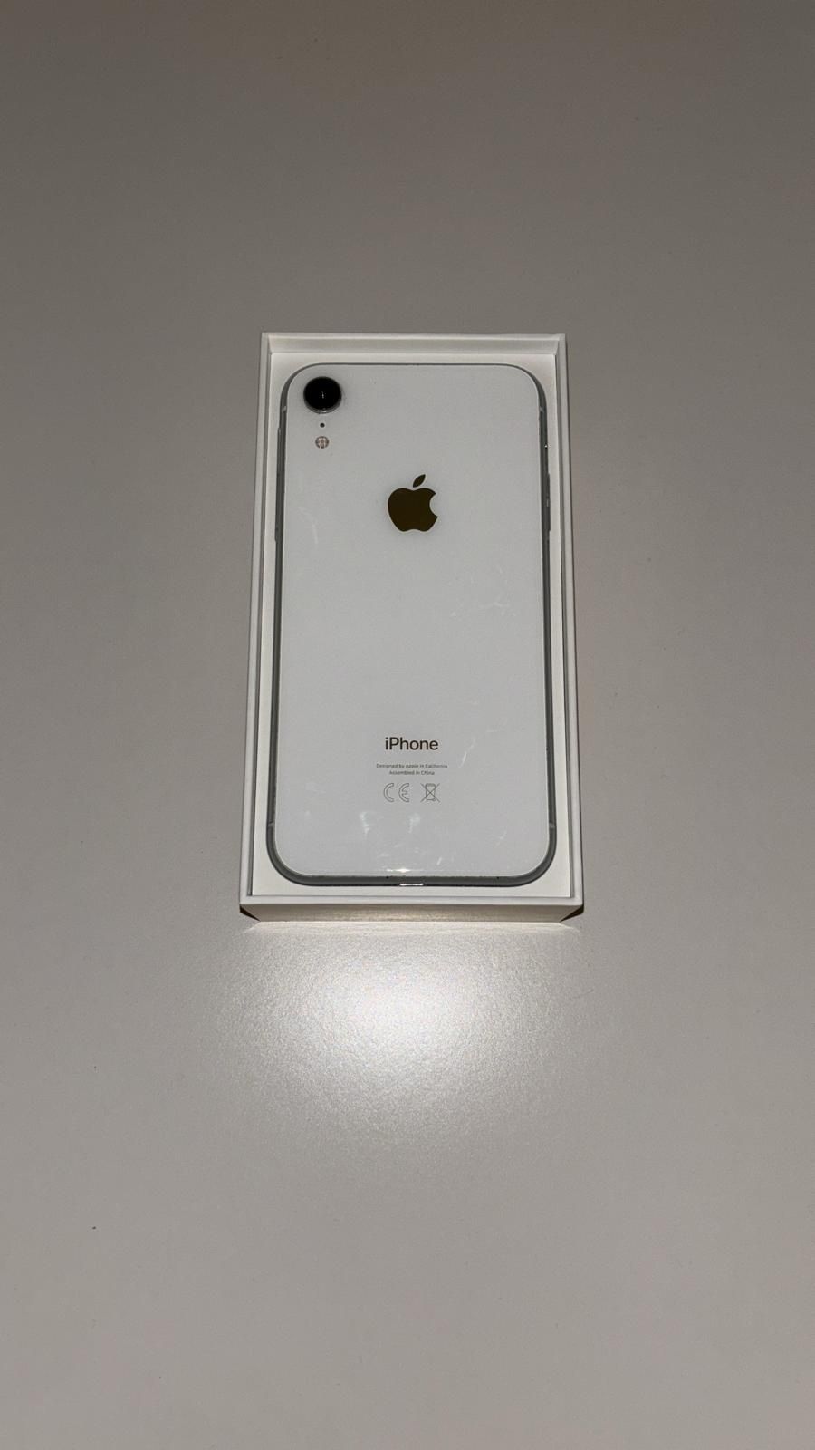 Iphone Xr  Bateria nova  !