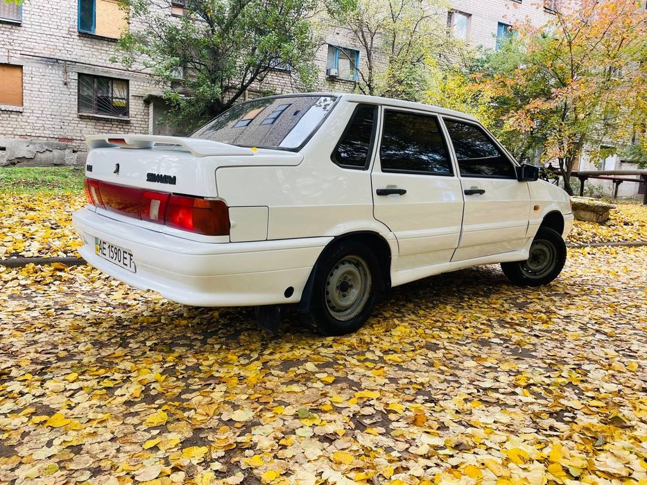 Продам срочно ваз-2115 год выпуска 2007