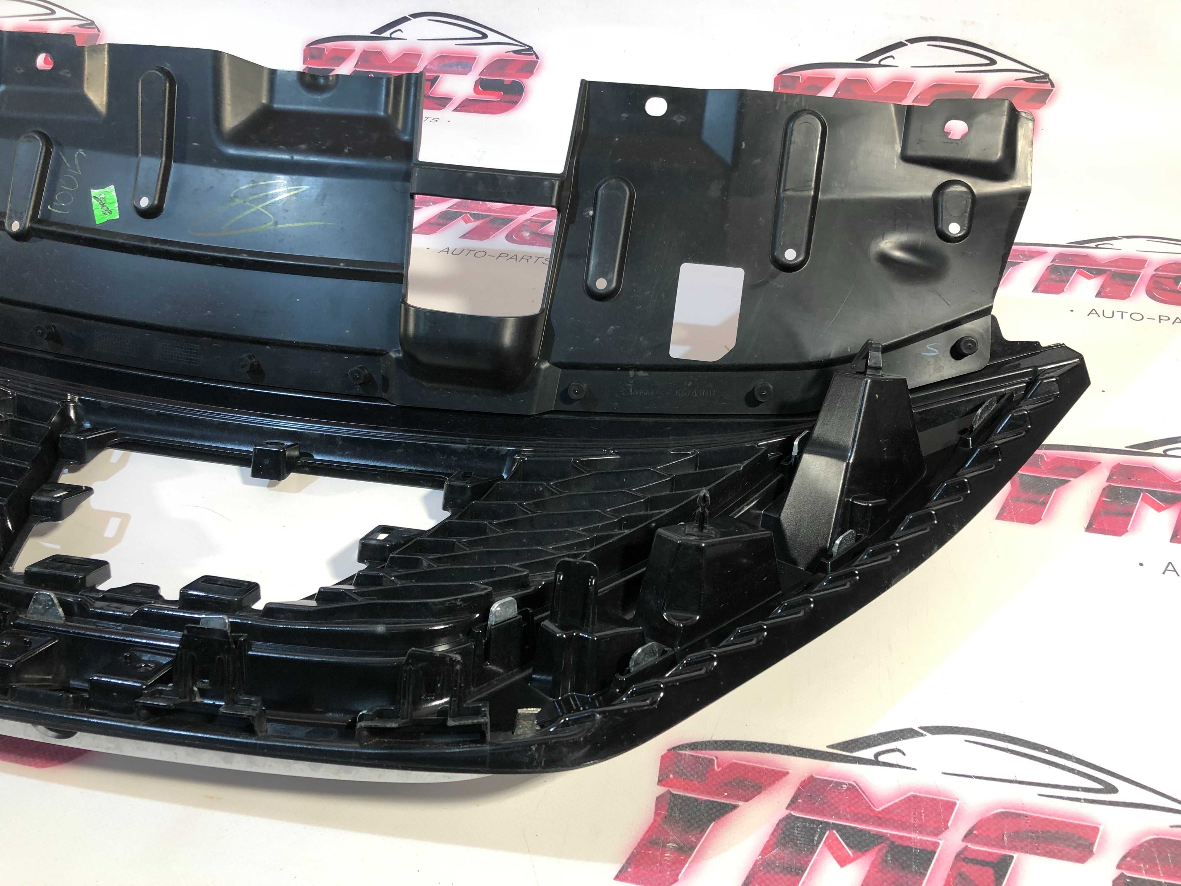 Grelha Frontal NISSAN QASHQAI J11 Original