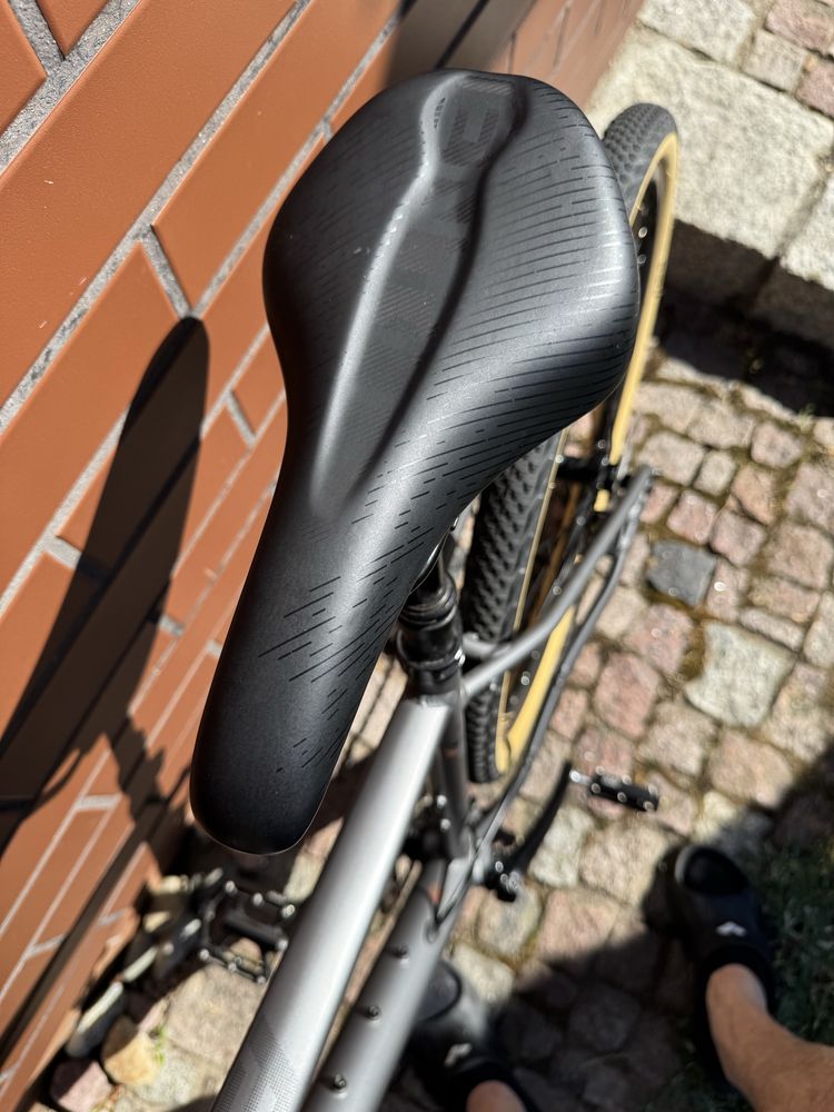 Sprzedam rower GRAVEL polygon bend R5
