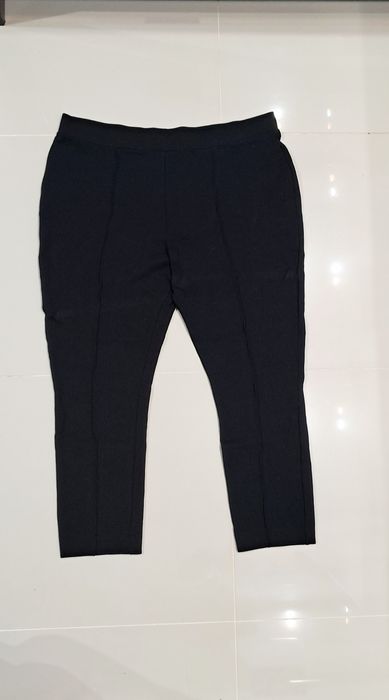 Eleganckie legginsy w kant