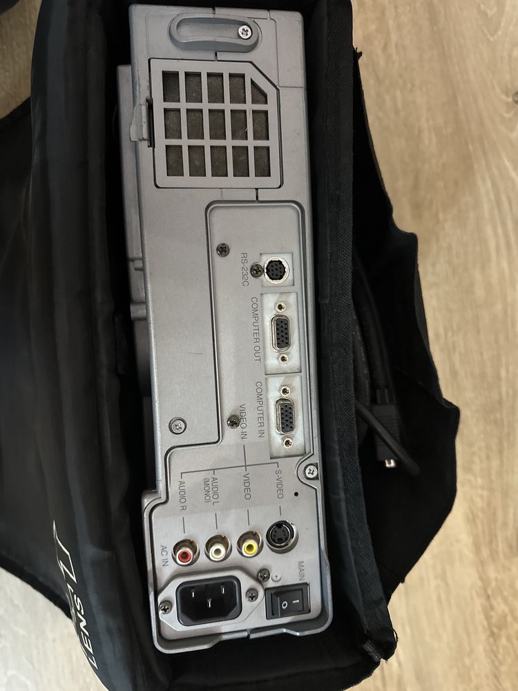 Retroprojetor em excelente estado