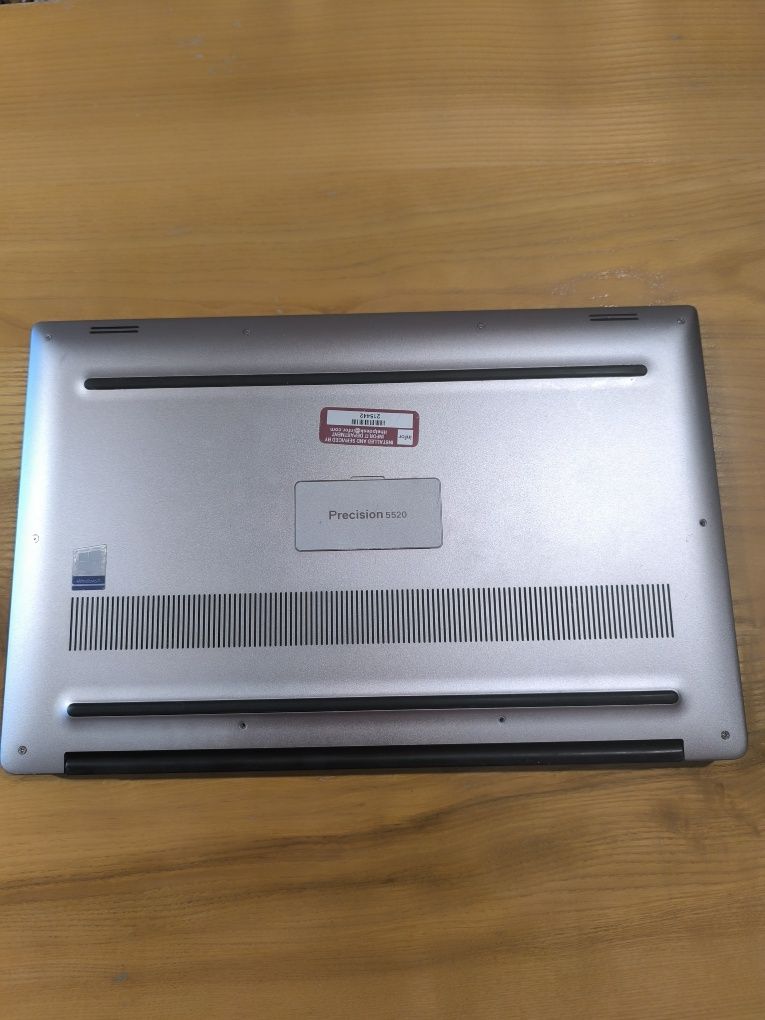 Dell Precision 5520, 1 TB SSD