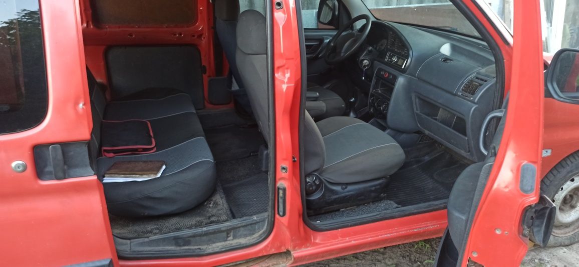 Citroen Berlingo 1.9D пассажир