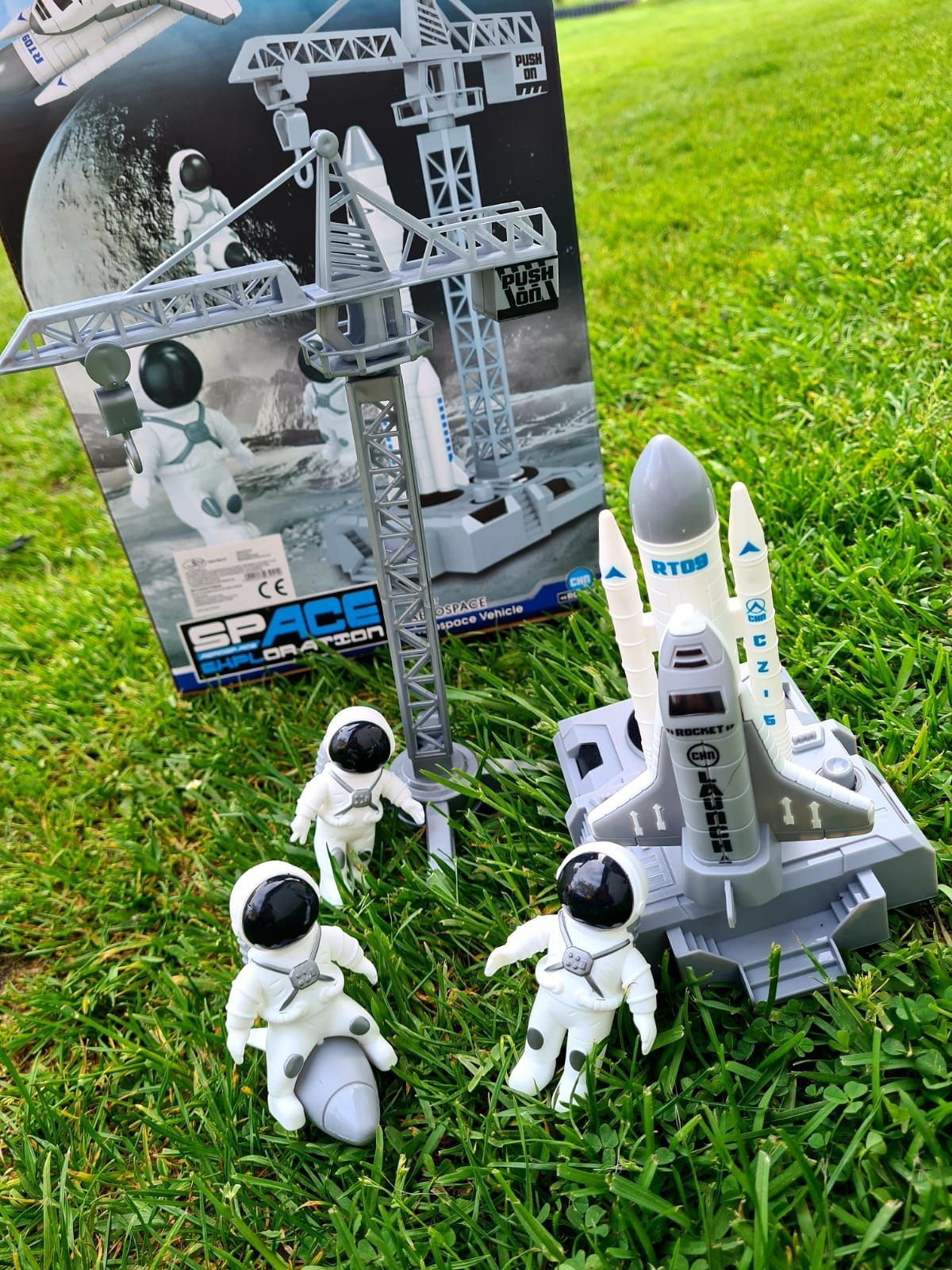 Nowy zestaw kolonizatorów kosmosu - zabawki