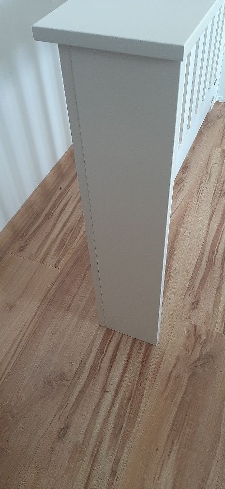 Obudowa na grzejnik