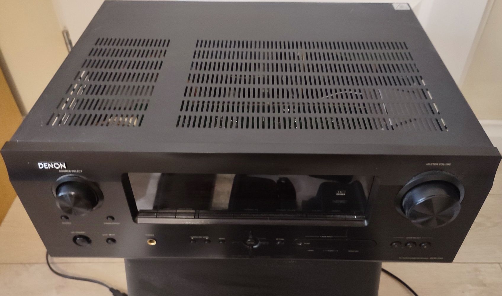 Zestaw kina domowego Amplituner Denon AVR-590 +Boston Acoustic MCS 90