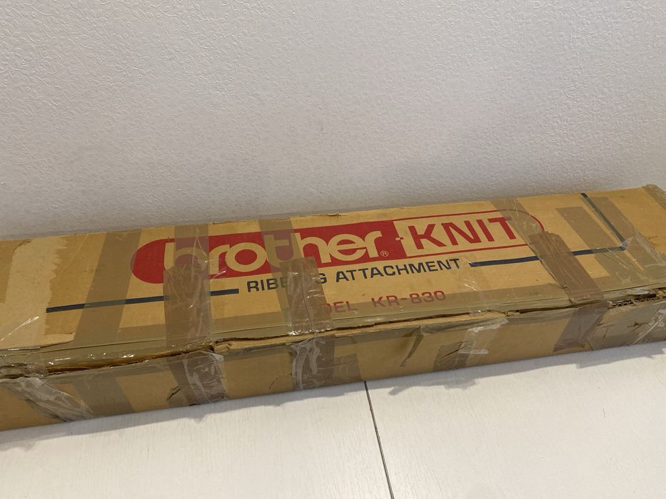 Brother kr 830, друга фонтура (передня, додаткова, вязальна машина)