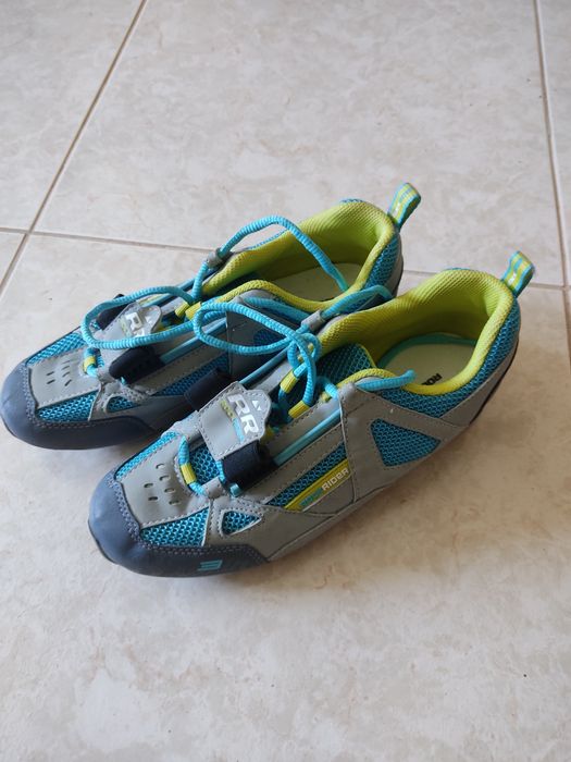 Sapatos btt 39 como novos