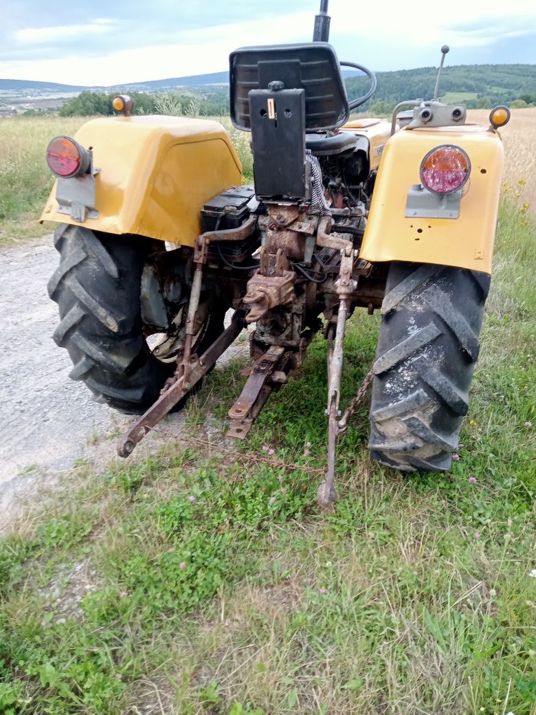 Ciognik Ursus c330