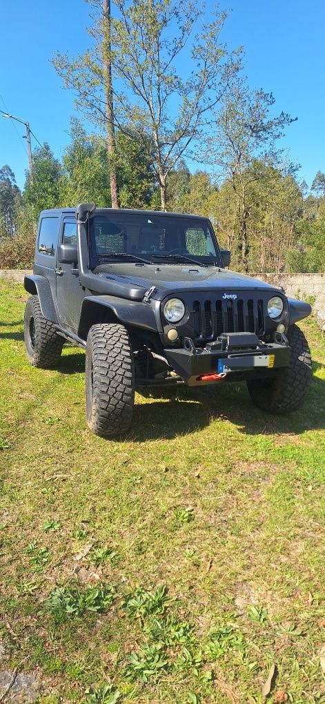 Jeep Wrangler 78000km com MUITOS Extras