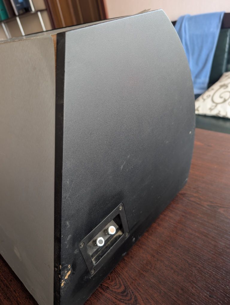 Сабвуфер Focal Access Enclosure SB 30 A1