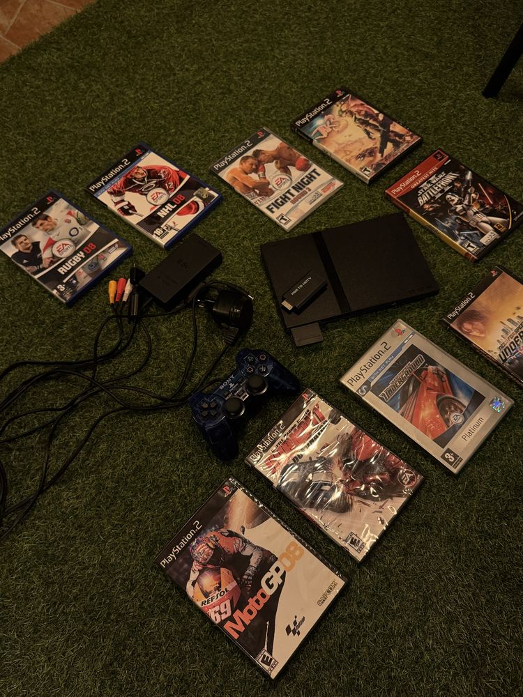 PLAYSTATION 2 z 9 grami