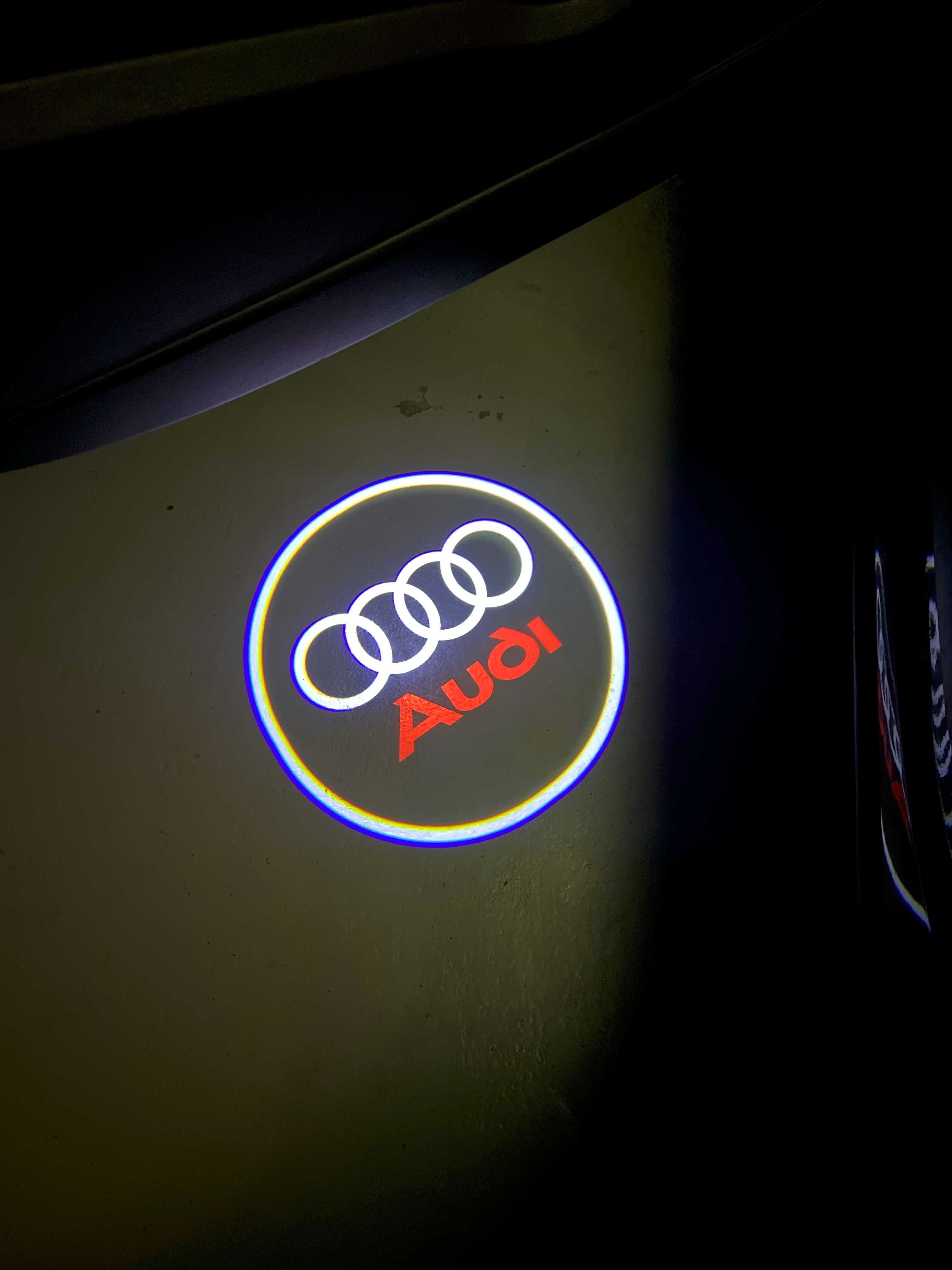 Проекция логотипа в двери Audi (Audi, Без кольца, S line, Audi Sport)