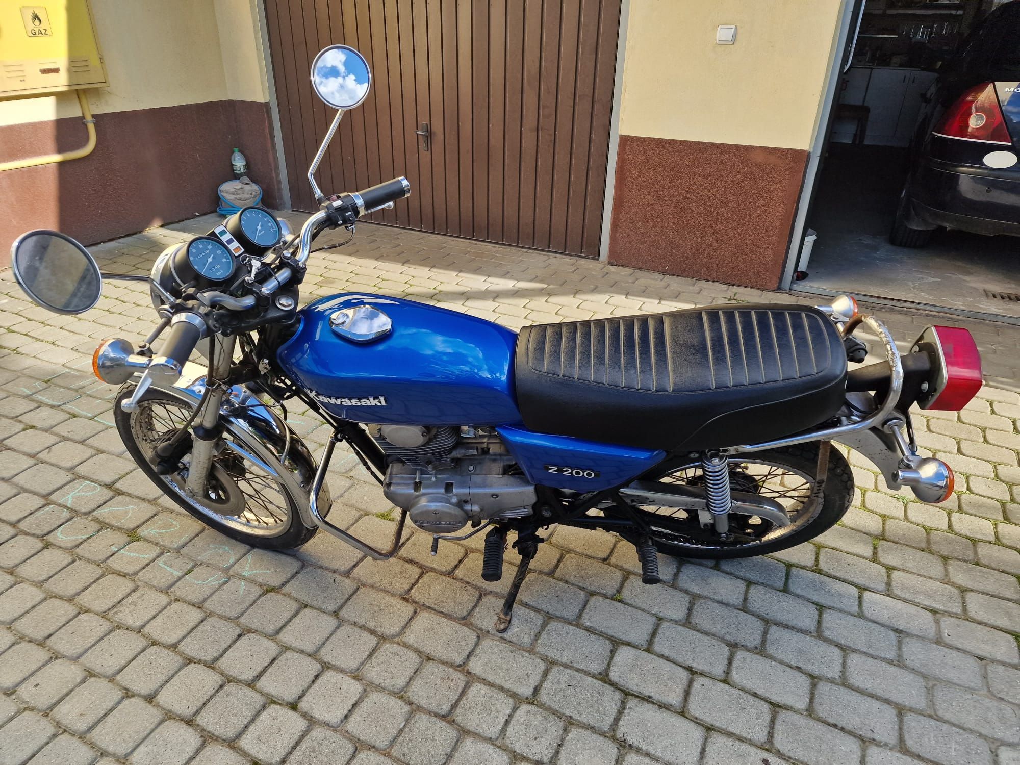 Motor Kawasaki Z 200