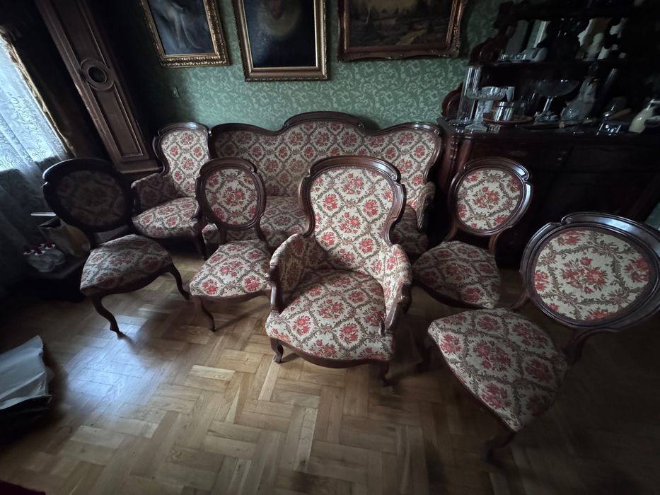Komplet mebli w stylu Ludwik Filip : Sofa - 2 fotele - 5 krzeseł