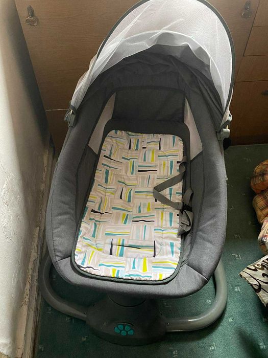 Заколисуючий укачивающий центр, колибель BAMBI Mastela Light Grey