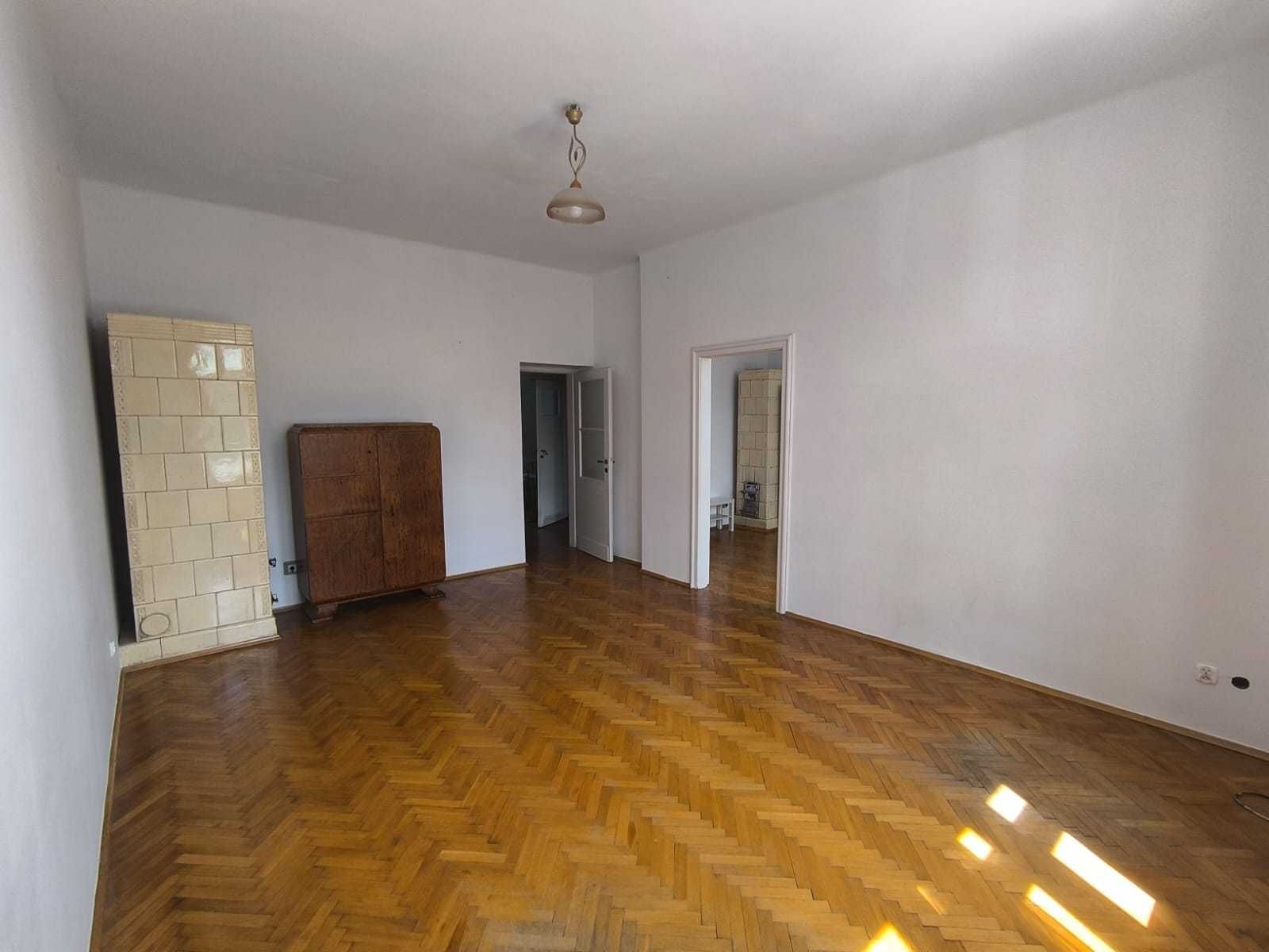 Przestronne mieszkanie / Spacious flat Madalińskiego