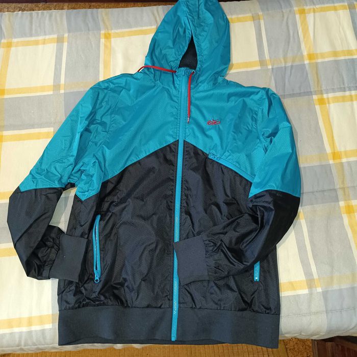 Casaco Nike com Capuz