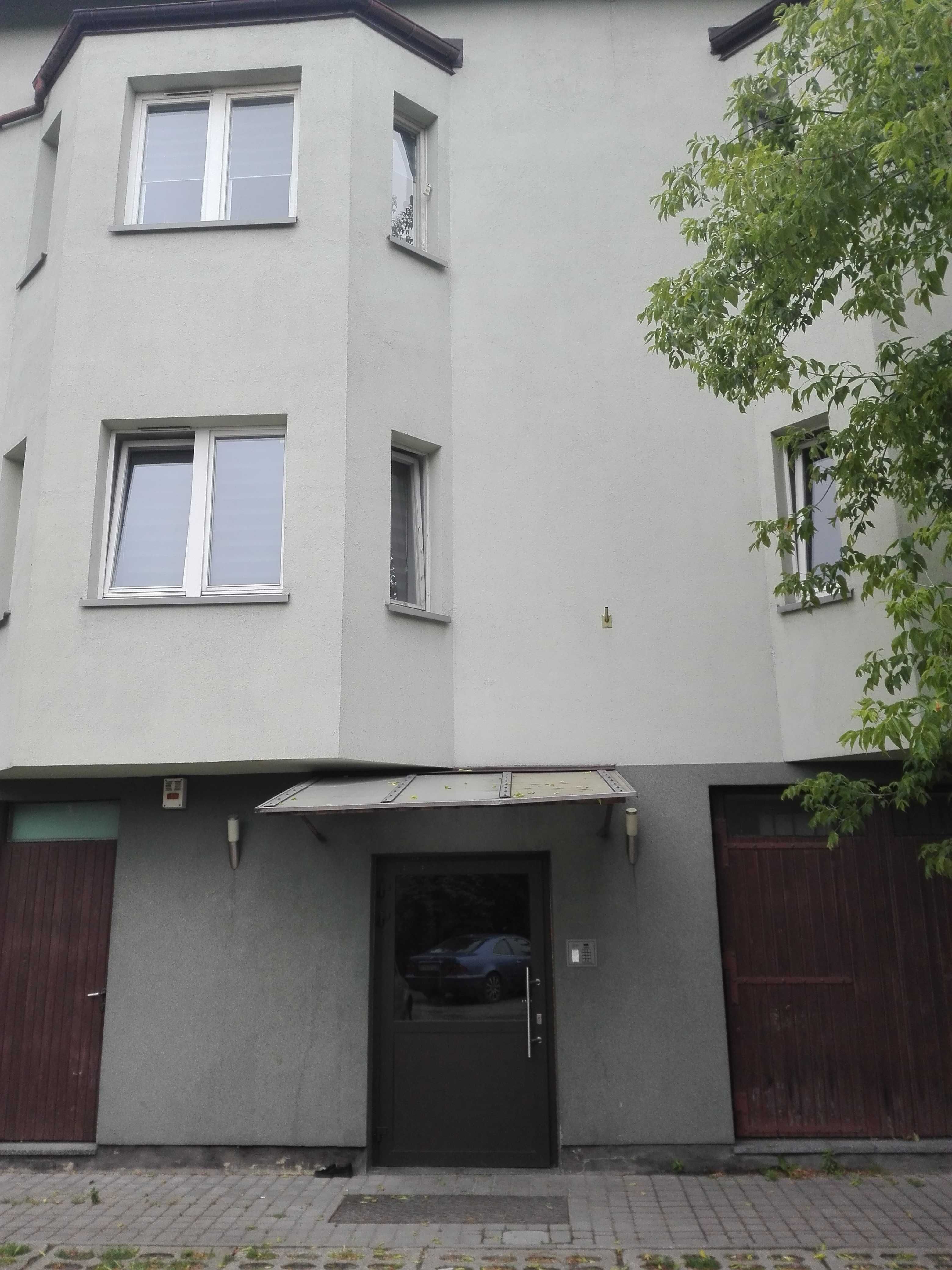 Wynajmę mieszkanie dwupokojowe z aneksem Łódź-Górna