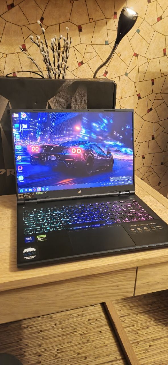 Acer Predator Helios Neo 14 PHN14-51-797W