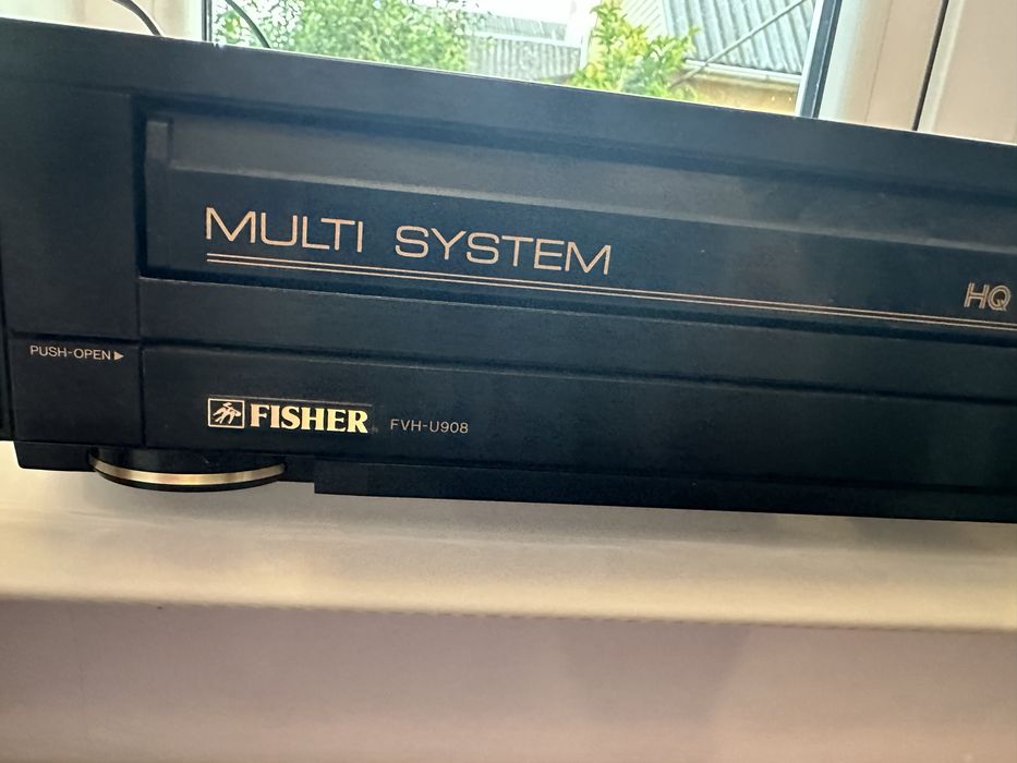 Видеомагнитофон Fisher FVH-U908