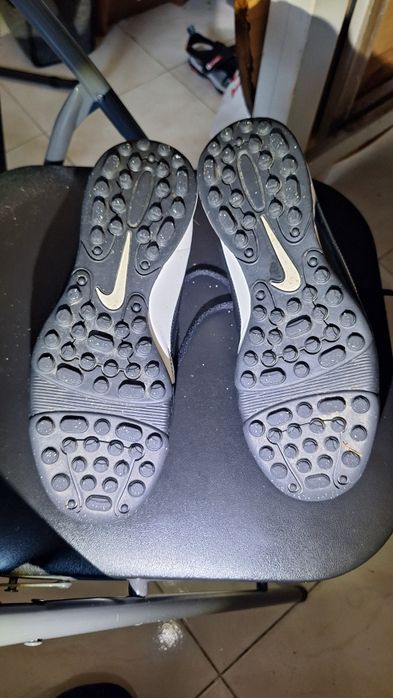 Sapatilhas nike futebol adulto