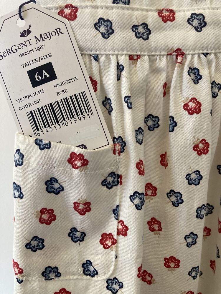 VESTIDO-JARDINEIRA Sergent Major 6 anos Novo