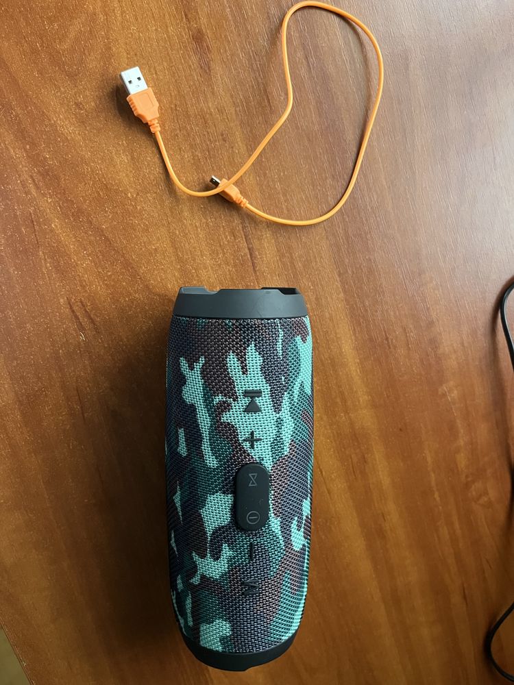 Колонка в руку charge3 не оригінальна Джбл