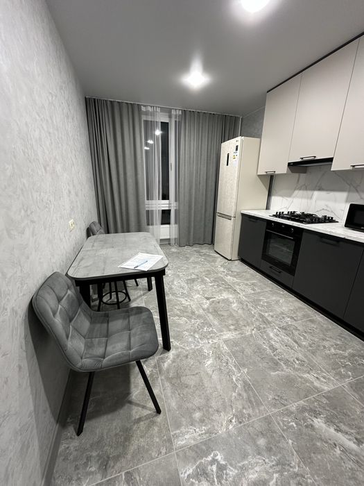 Сдам до Лета 1ком.квартиру в Монолите; первая сдача