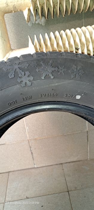 Opony zimowe 215/65R16