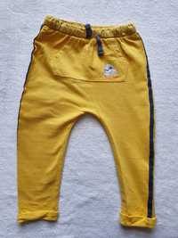 spodnie materiałowe 92 spodenki dziecięce żółte